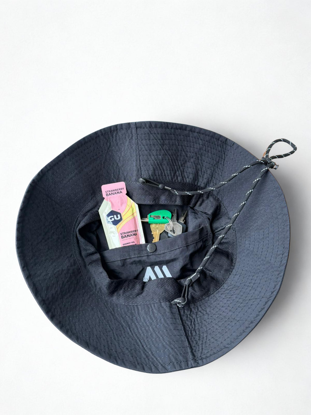 PERFORMANCE HAT